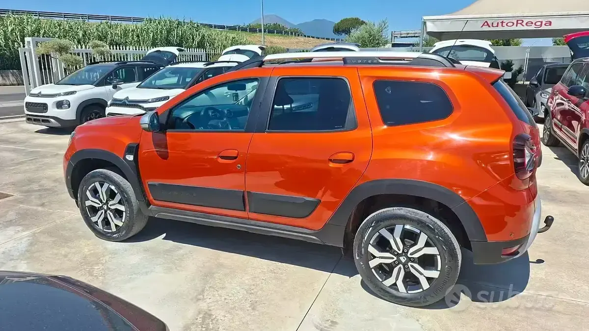 Usata Dacia Duster 101 CV (74 kW) 2022 Arancione SUV