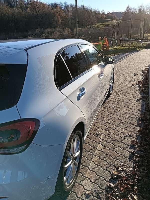 Usata Mercedes A180 Edition 116 CV (85 kW) 2021 Berlina