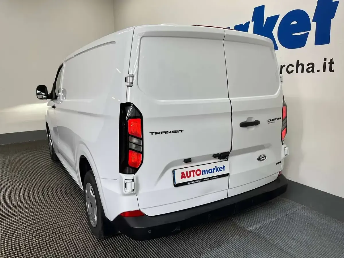 Usata Ford Transit Custom 136 CV (100 kW) 2024 Bianco Furgone