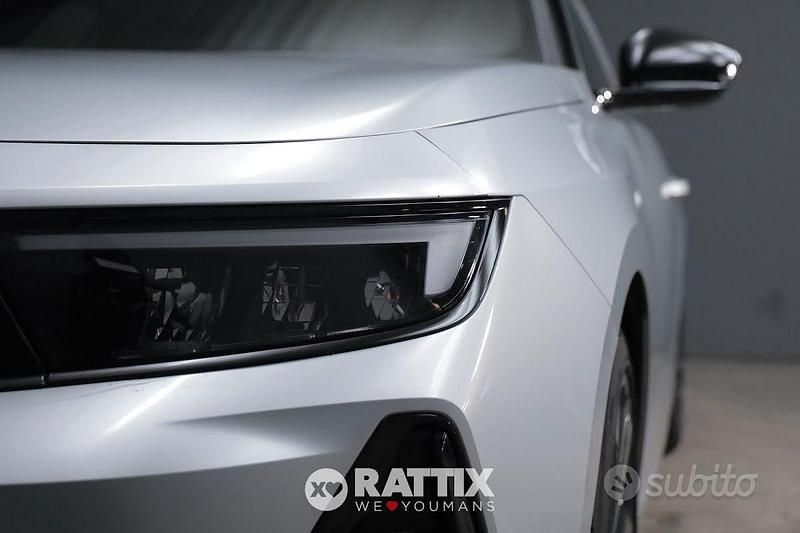 Usata Opel Astra S 131 CV (96 kW) 2025 Kaolin white Berlina