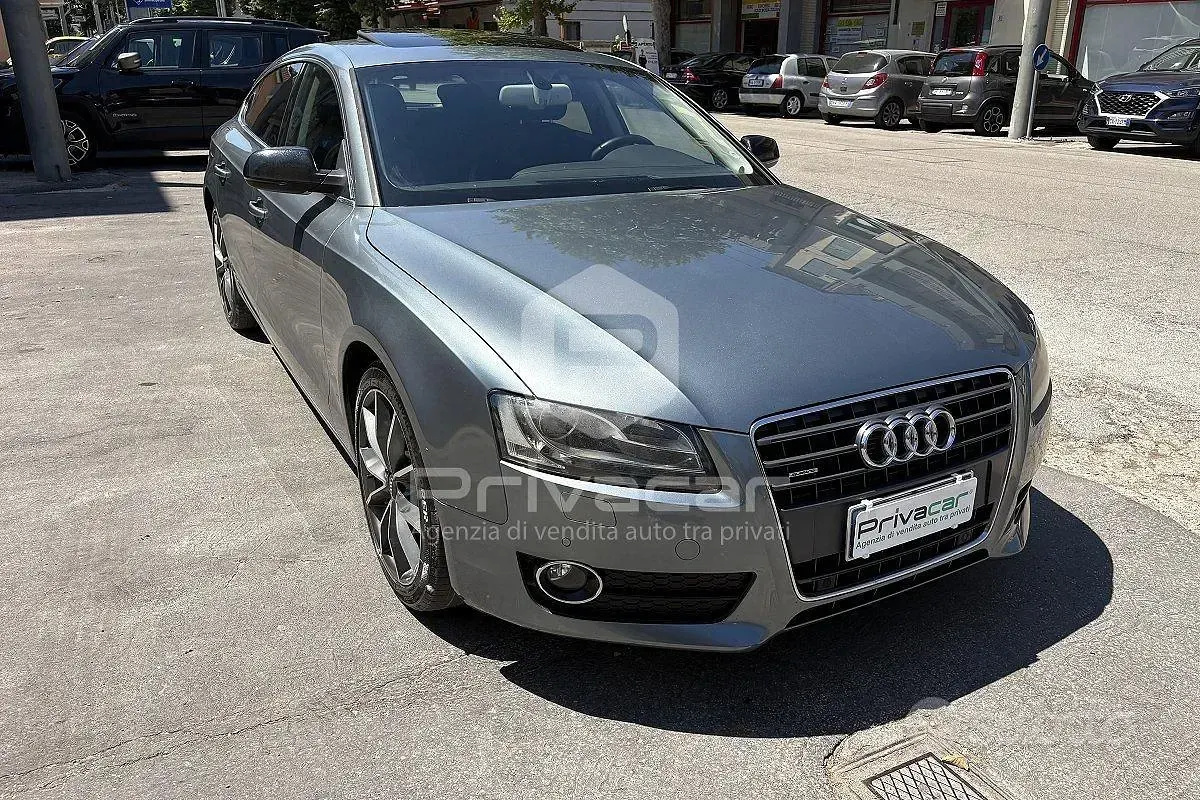 Usata Audi A5 Ambiente 170 CV (125 kW) 2010 Grigio Coupé