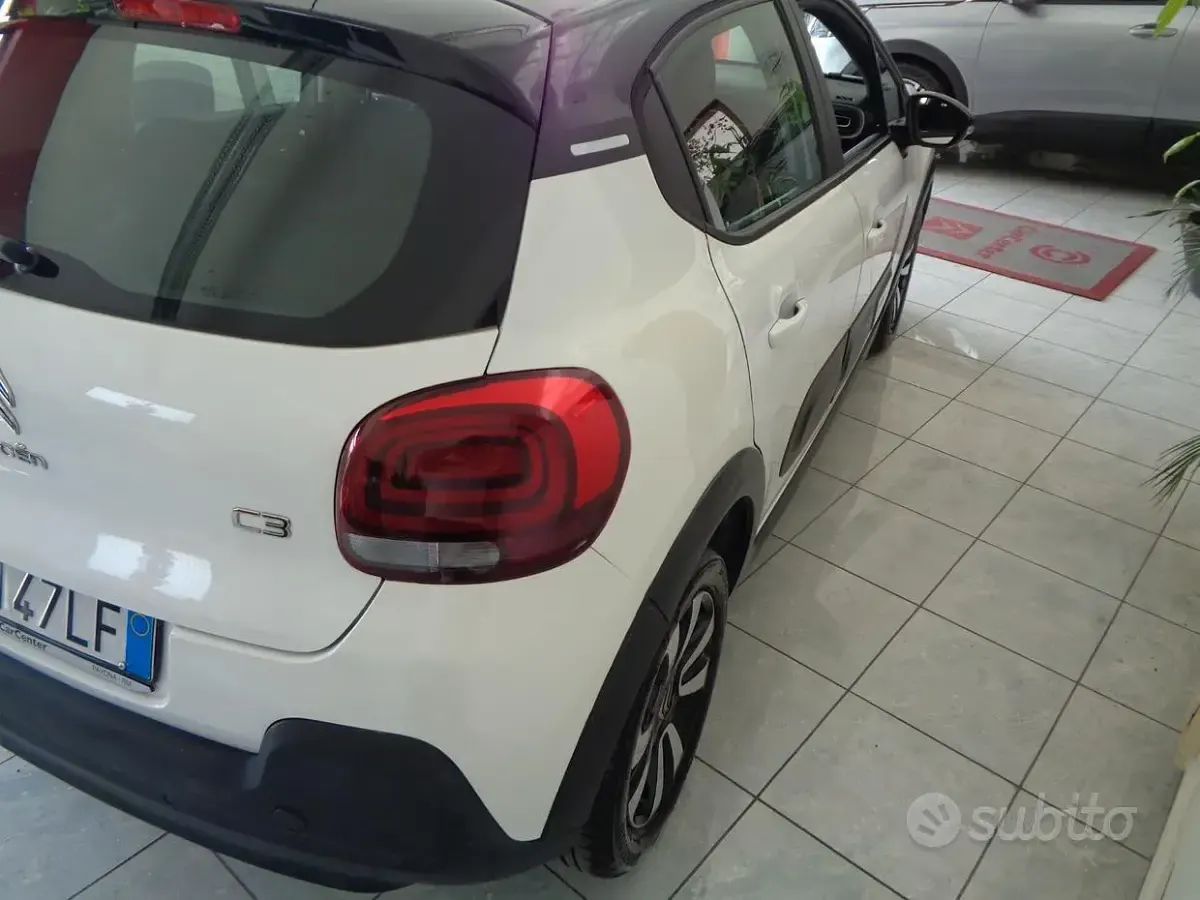 Usata Citroën C3 PureTech 110 CV (80 kW) 2021 Bianco Utilitaria
