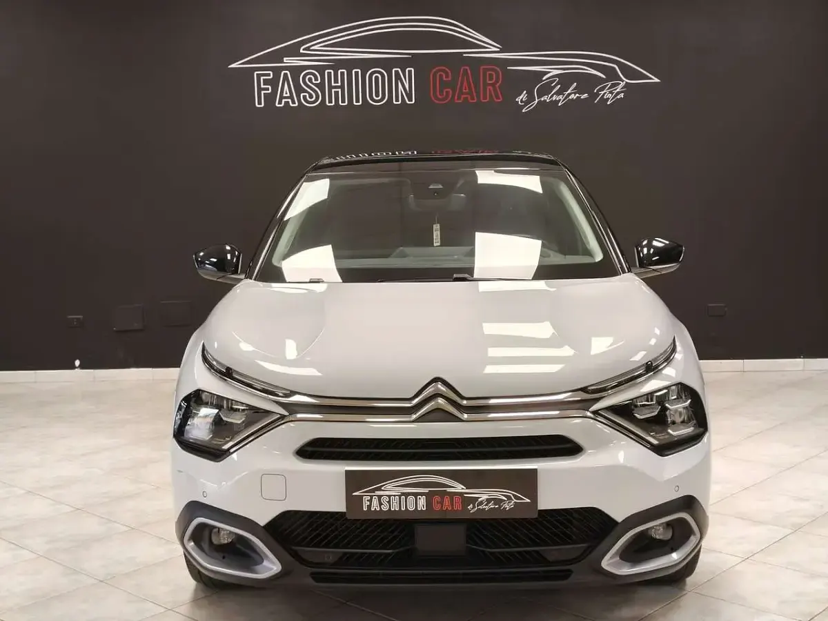 Usata Citroën C4 131 CV (96 kW) 2024 Bianco SUV