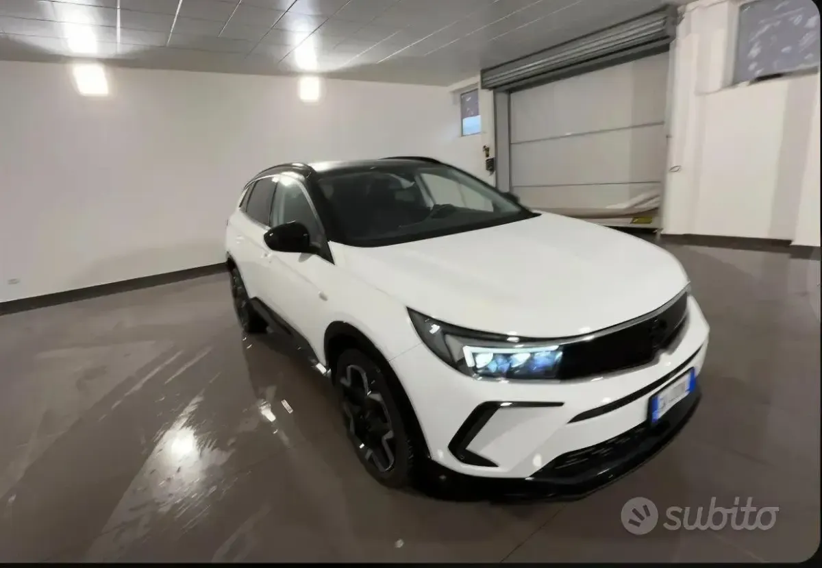 Usata Opel Grandland X 131 CV (96 kW) 2024 Bianco SUV