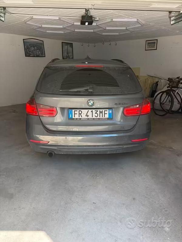 Usata BMW 320 Sport Line 184 CV (135 kW) 2012 Station wagon