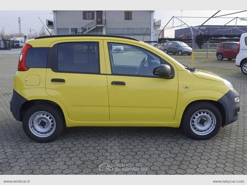 Usata Fiat Panda Pop 80 CV (58 kW) 2018 Giallo Utilitaria