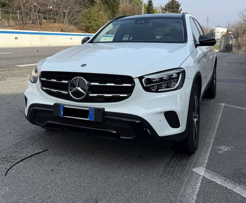Usata Mercedes GLC200 Business 197 CV (144 kW) 2022 Bianco SUV