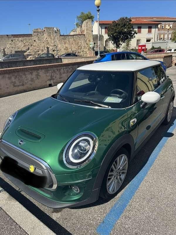 Usata Mini Cooper SE 75 kW (102 CV) 2020 Utilitaria