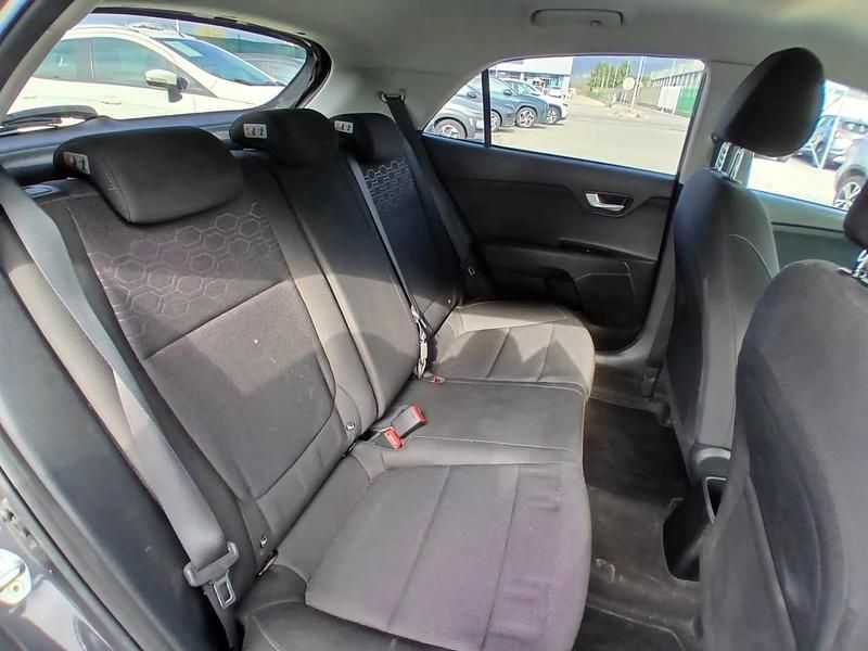 Usata Kia Rio Active 77 CV (56 kW) 2018 Grigio