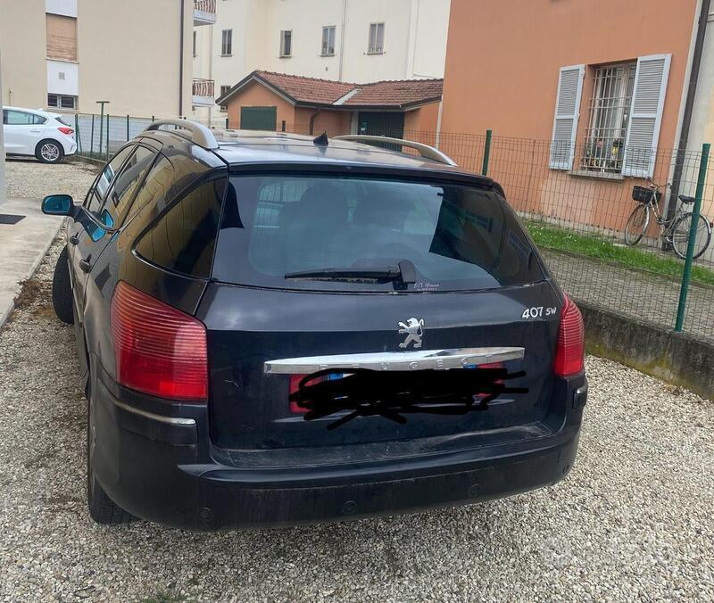 Usato 2005 Peugeot 407 Diesel (2.500 €)