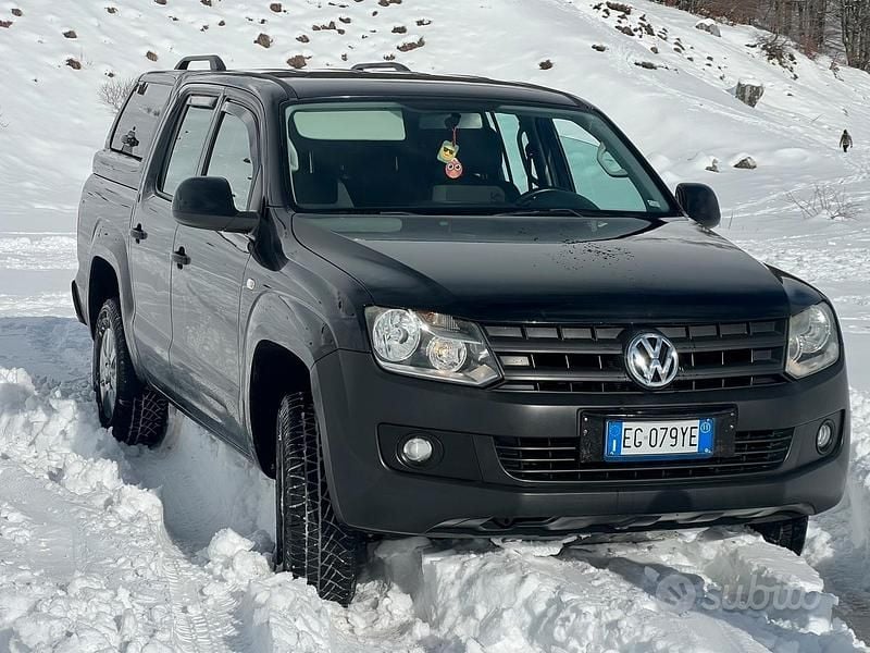 Nero Usata 2011 VW Amarok Pick-up | 18.600 € (Buon prezzo) - Immagine 1/4