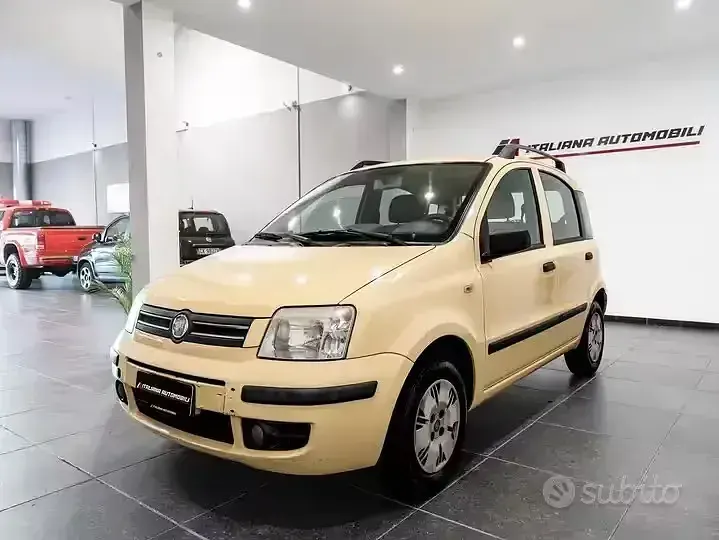 Usata Fiat Panda Dynamic 60 CV (44 kW) 2007 Giallo Utilitaria
