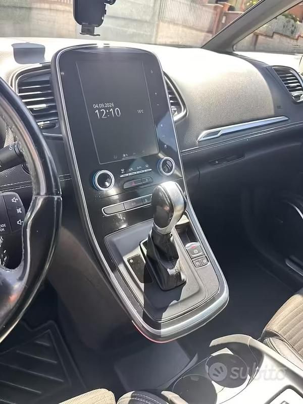 Usata Renault Mégane Coupé 130 CV (95 kW) 2019 Grigio Coupé