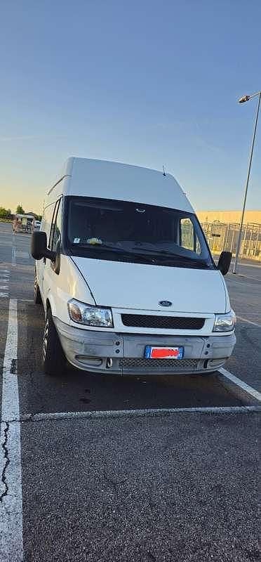 Begagnad Ford Transit 90 HK (66 kW) 2002 Van