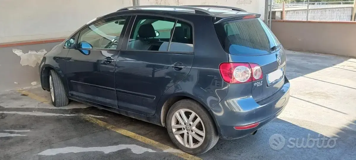 Usata VW Golf Plus Cross Highline 105 CV (77 kW) 2011 Blu Monovolume