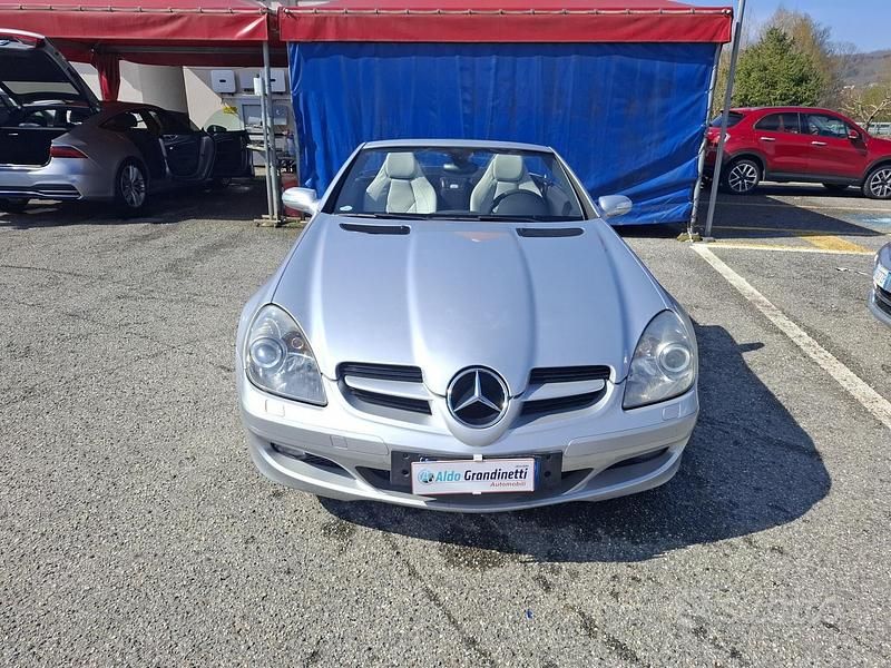 Usata Mercedes SLK200 2004 Grigio Cabrio