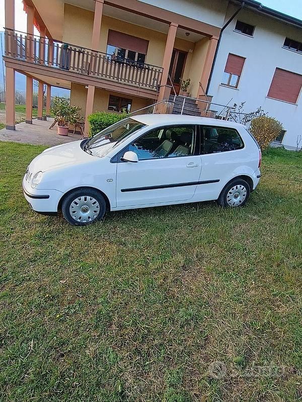 Usata VW Polo 64 CV (47 kW) 2002 Bianco Berlina