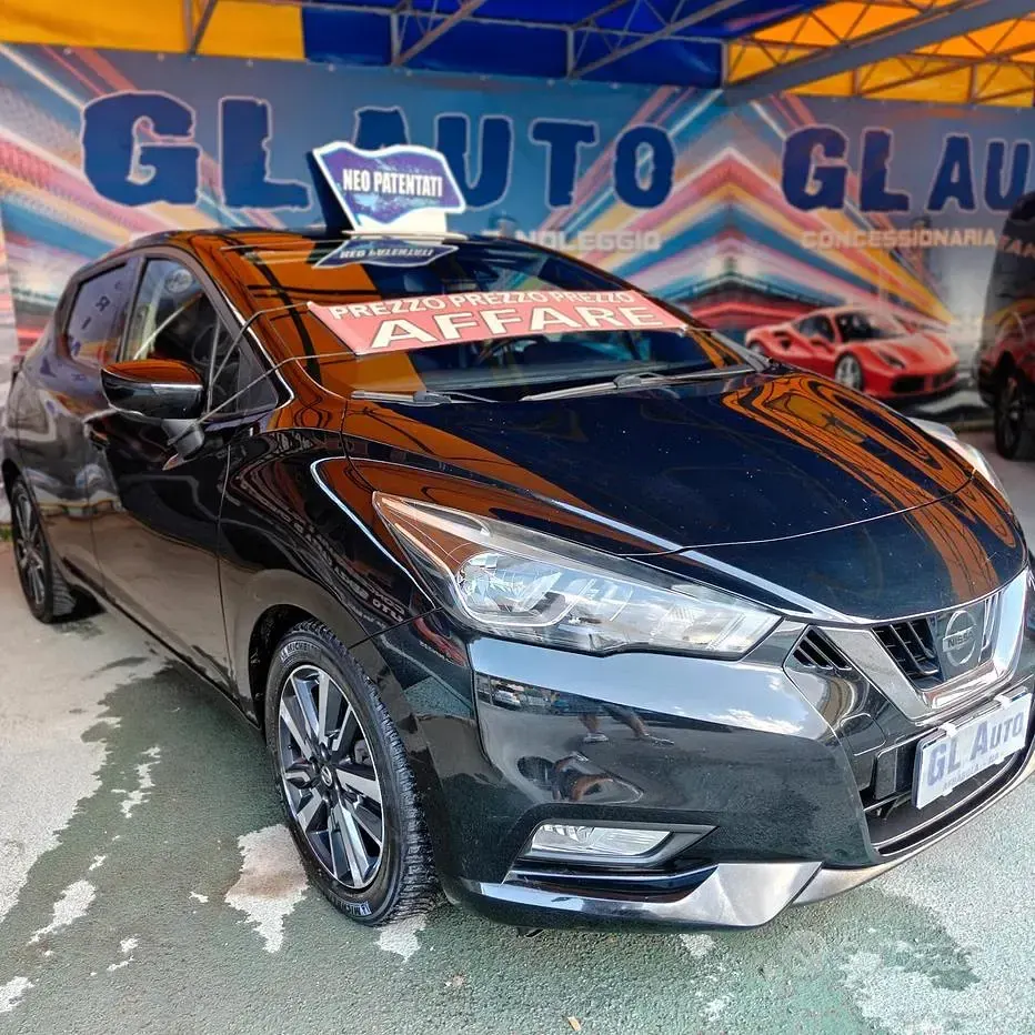 Usata Nissan Micra Tekna 90 CV (66 kW) 2018 Grigio Utilitaria