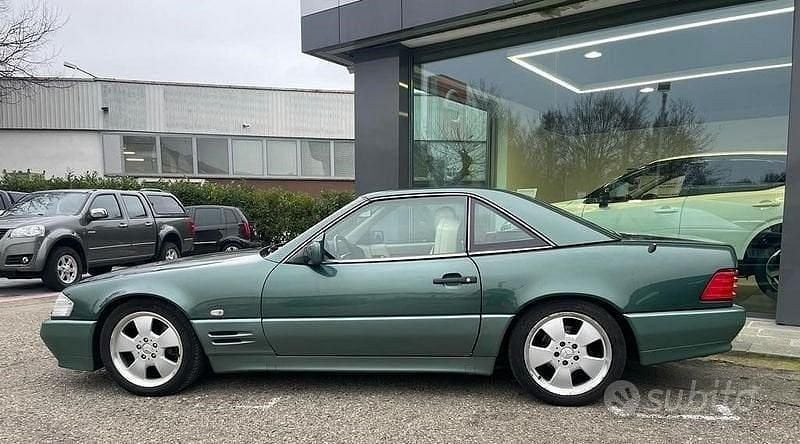 Usata Mercedes SL320 231 CV (169 kW) 1993 Verde Cabrio