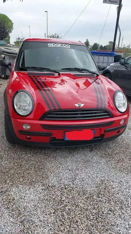 Usata Mini One D 75 CV (55 kW) 2005 Rosso Utilitaria