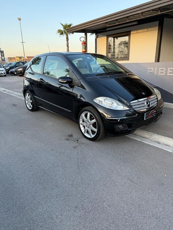 Usata Mercedes A150 Avantgarde 95 CV (69 kW) 2008 Nero Coupé