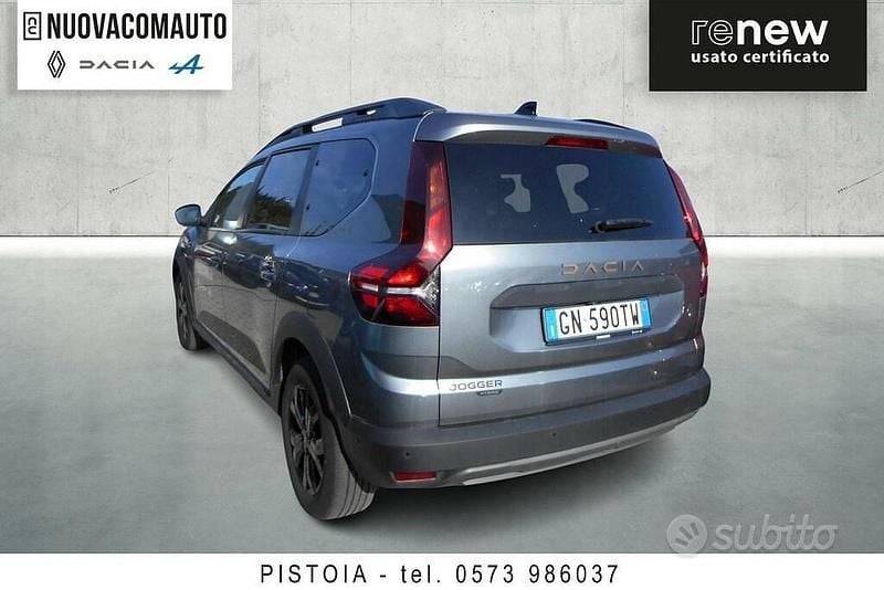 Usata Dacia Jogger Extreme 143 CV (105 kW) 2023 Grigio Monovolume