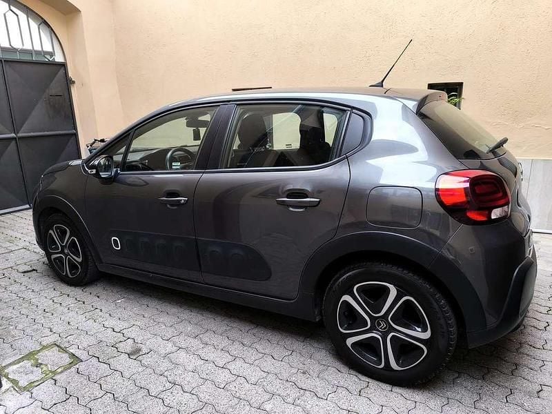 Usata Citroën C3 Shine 75 CV (55 kW) 2018 Grigio Utilitaria