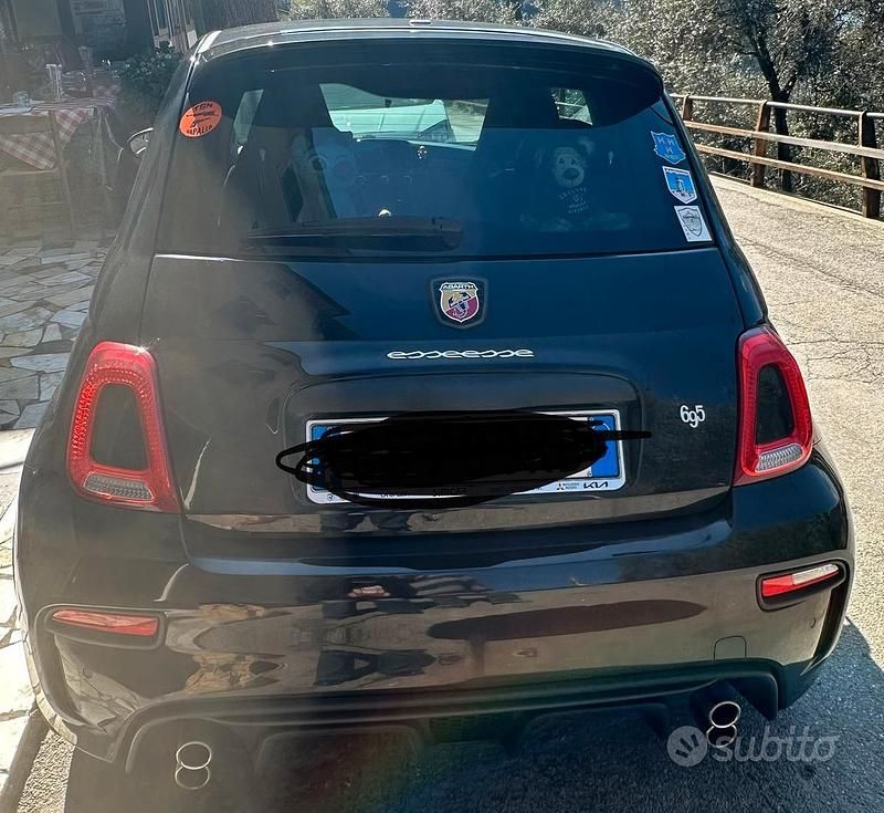 Usata Fiat 500 Abarth 180 CV (132 kW) 2024 Nero Utilitaria