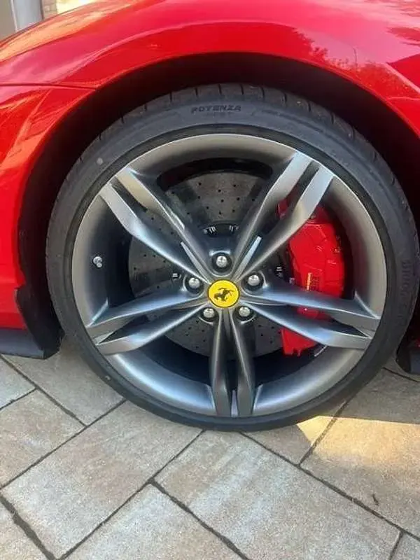Nuova Ferrari 296 829 CV (609 kW) 2025 Rosso Cabrio