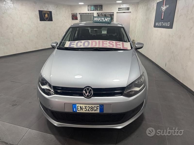Usata VW Polo Comfortline 74 CV (54 kW) 2012 Grigio Utilitaria