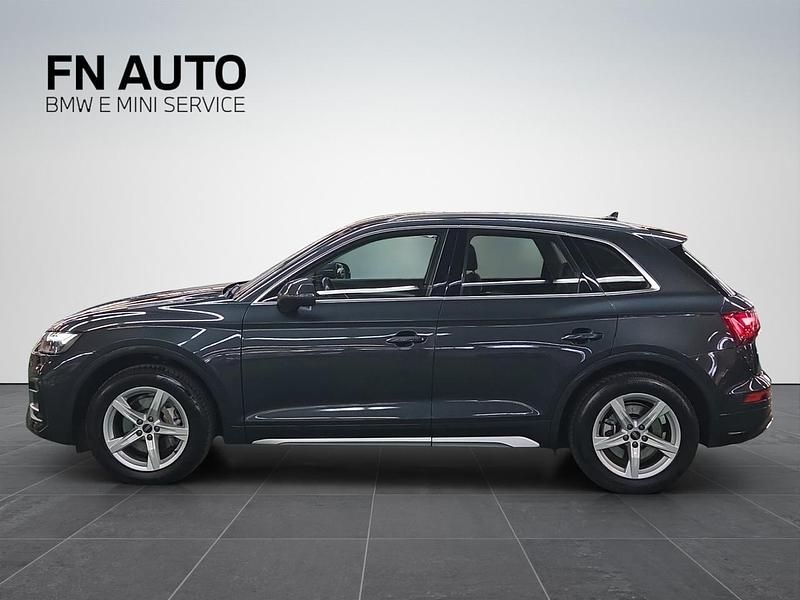 Usata Audi Q5 Advanced 163 CV (119 kW) 2022 Grigio SUV