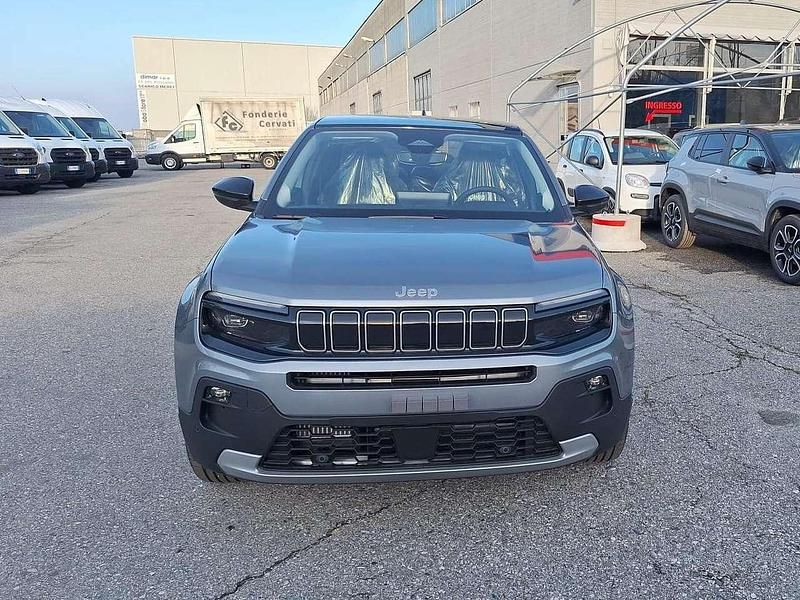 Nuova Jeep Avenger Summit 101 CV (74 kW) 2026 Grigio SUV