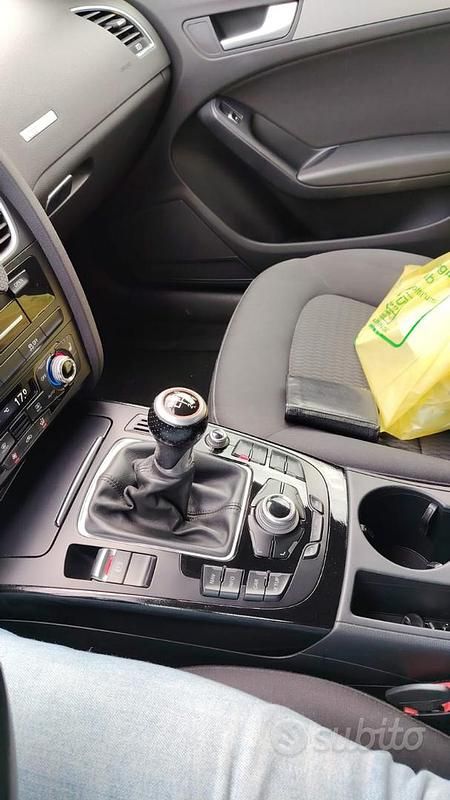 Begagnad Audi A5 2014 Svart Sportkupé