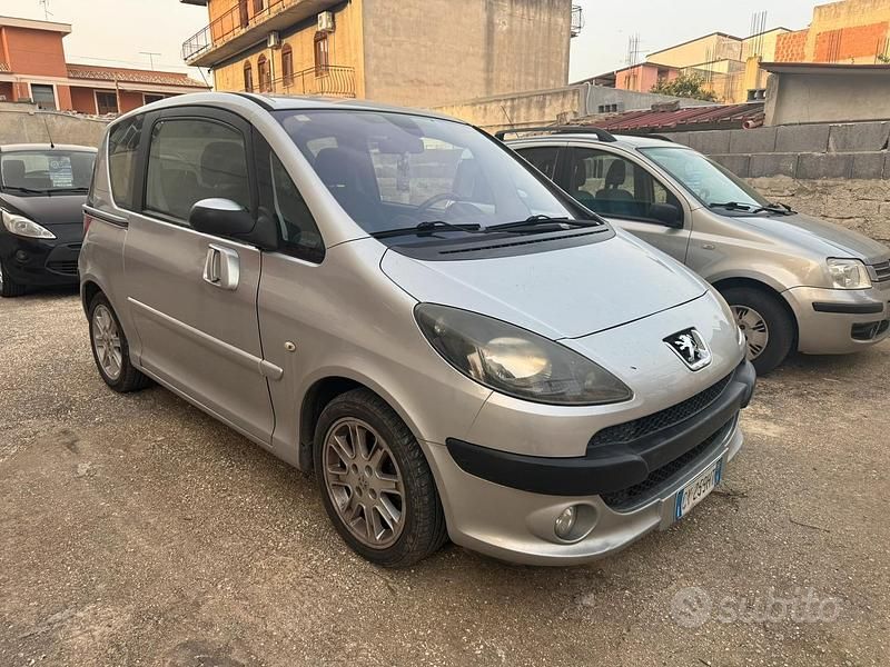 Usata Peugeot 1007 95 CV (69 kW) 2006 Grigio Monovolume