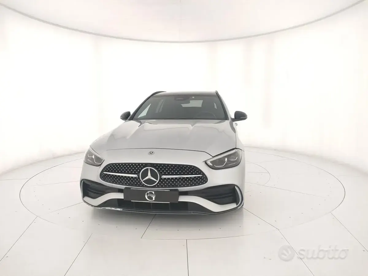 Usata Mercedes 220 Premium Plus 200 CV (147 kW) 2022 Grigio Station wagon