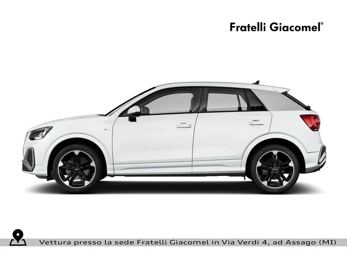 Usata Audi Q2 Ambiente 116 CV (85 kW) 2025 2y bianco ghiacciaio metallizzato SUV