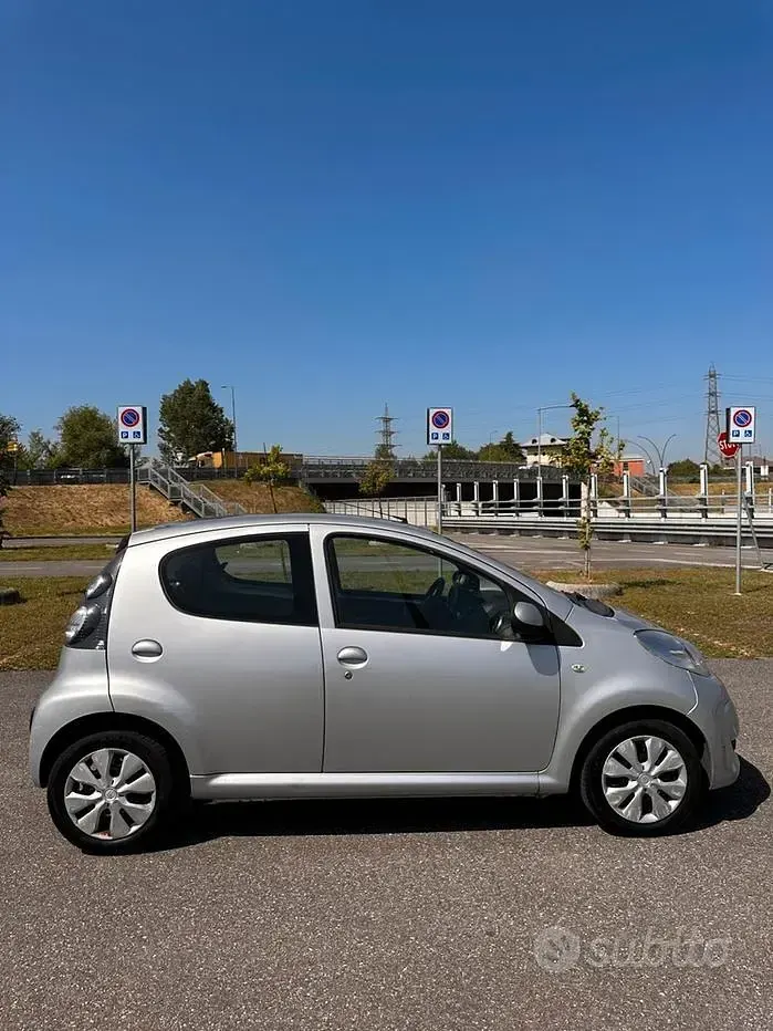 Usata Citroën C1 68 CV (50 kW) 2009 Grigio Utilitaria