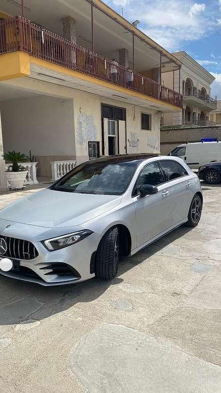 Usata Mercedes A180 Premium 116 CV (85 kW) 2019 Berlina