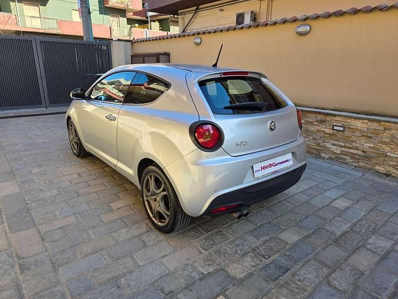 Usata Alfa Romeo MiTo 170 CV (125 kW) 2011 Argento Utilitaria