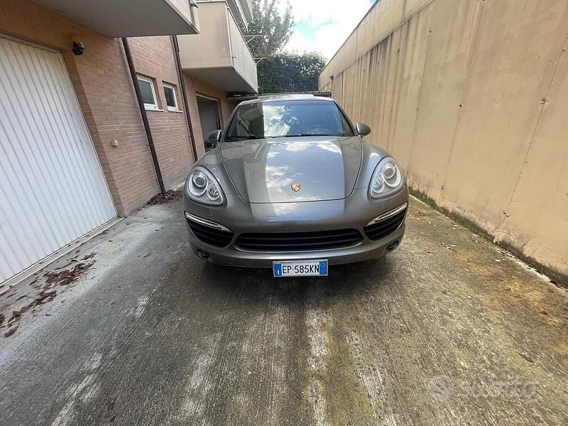 Usata Porsche Cayenne 245 CV (180 kW) 2012 SUV