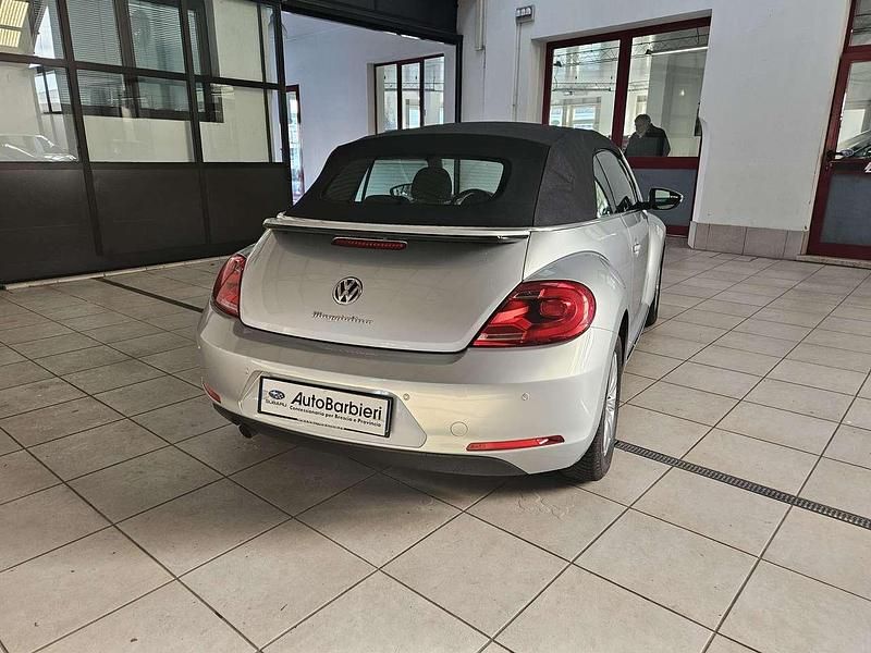 Käytetty VW Beetle Cabriolet Design 105 HP (77 kW) 2014 Hopea Avoauto
