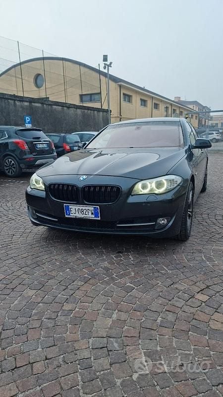 Usata BMW 525 204 CV (150 kW) 2011 Nero Berlina
