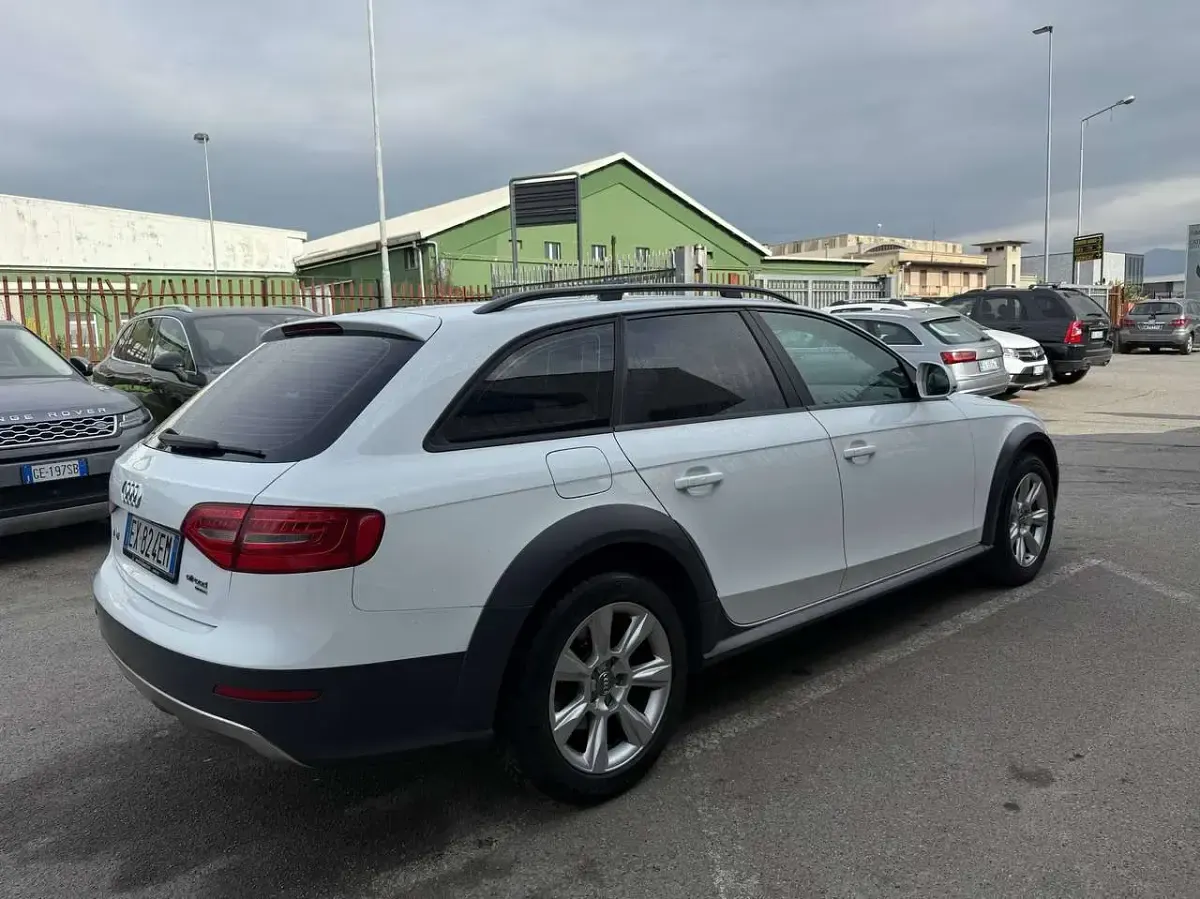 Usata Audi A4 Allroad Ambiente 177 CV (130 kW) 2014 Bianco Station wagon