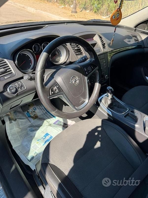 Usata Opel Insignia Cosmo 194 CV (142 kW) 2013 Nero Station wagon