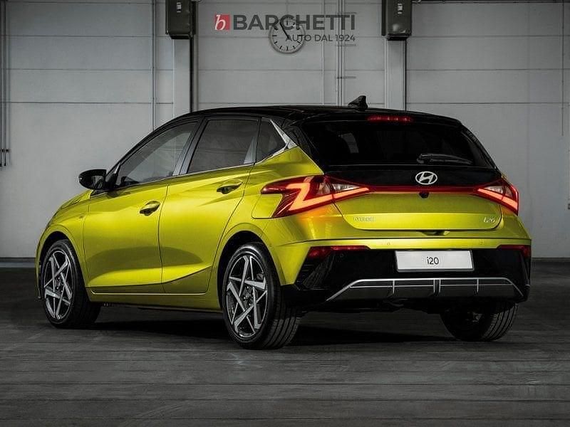 Nero Usata 2024 Hyundai i20 Due volumi | 18.900 € (Ottimo prezzo) - Immagine 1/4