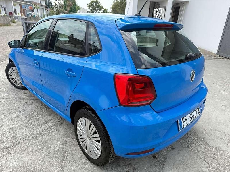Usata VW Polo Comfortline 75 CV (55 kW) 2016 Blu/azzurro Berlina