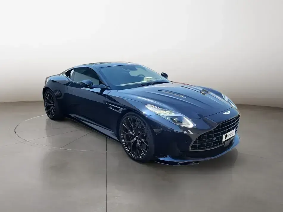 Usata Aston Martin DB12 680 CV (500 kW) 2025 Coupé