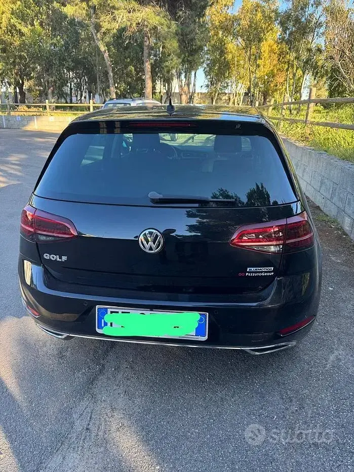 Usata VW Golf VIII 150 CV (110 kW) 2020 Nero Berlina