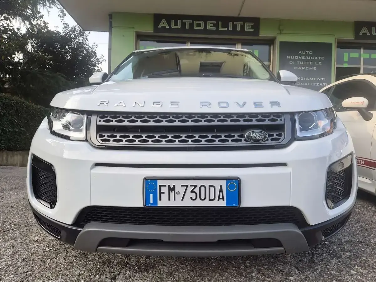 Usata Land Rover Range Rover evoque SE 150 CV (110 kW) 2017 Bianco SUV