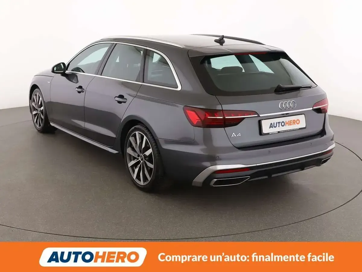 Usata Audi A4 S-Line 150 CV (110 kW) 2023 Grigio Station wagon